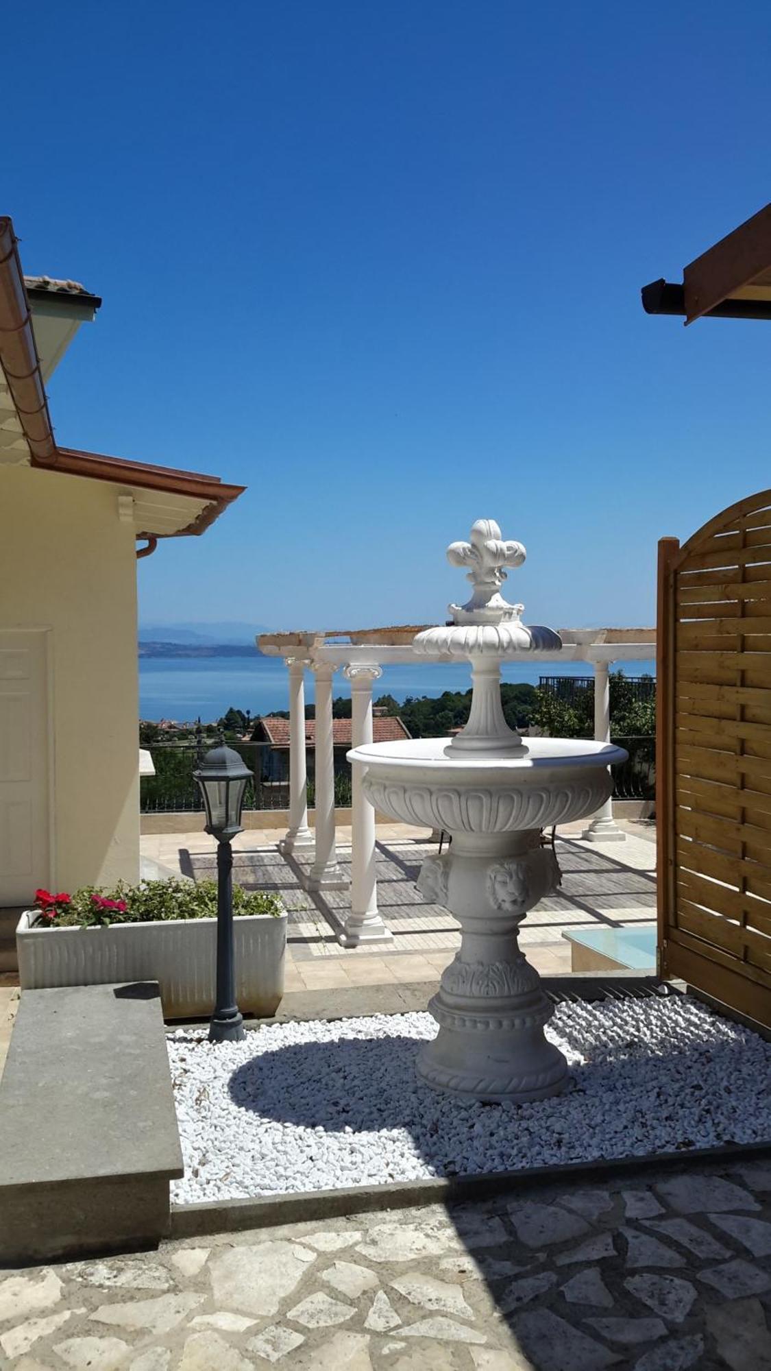 The White Villa Bracciano  Exterior foto